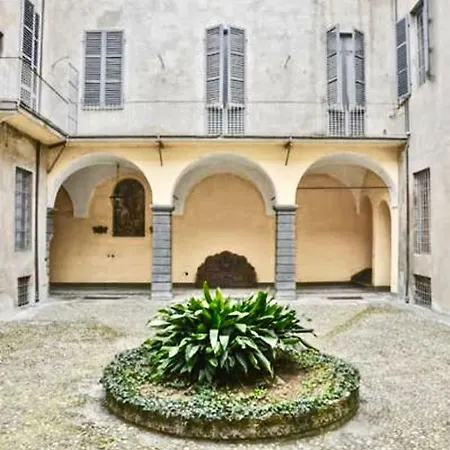 Two Rooms Apartment In Palazzo Malaspina Plasencia Exterior foto