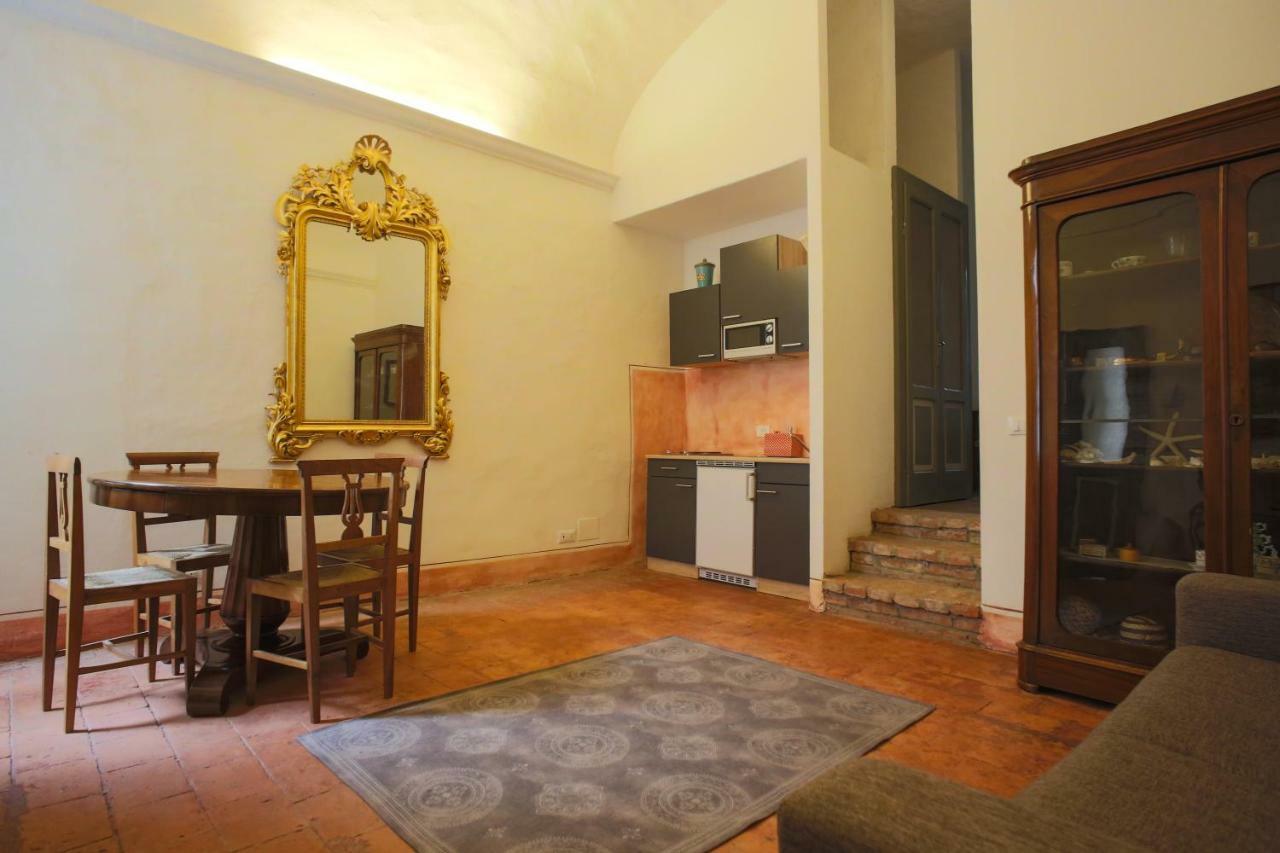 Apartment Two In Palazzo Malaspina Piacenza